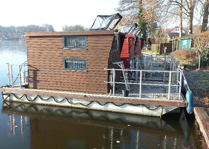 بوتيل Kleines Hausboot - Ideal Fuer Ihren Angelurlaub!