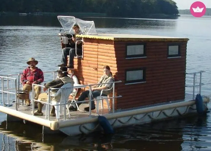 Kleines Hausboot - Ideal Fuer Ihren Angelurlaub! بوتيل لوشن